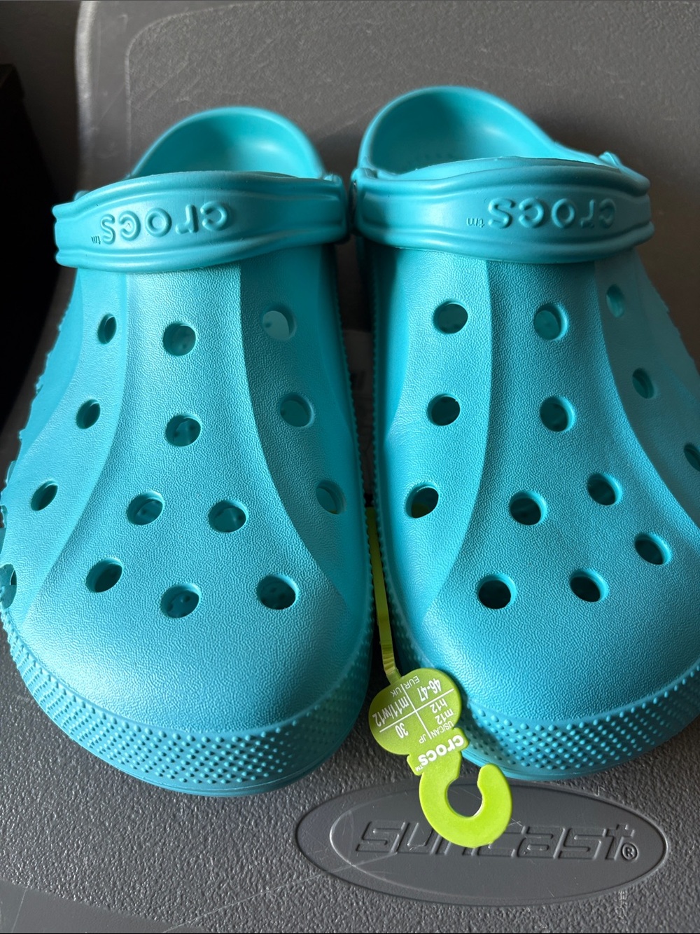 CROCS men’s size 12 Classic Clog - Turquoise Blue